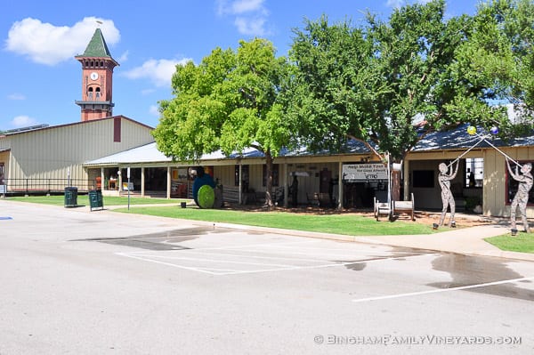15.09.17_untitled_069-web | Bingham Family Vineyards 15.09.17_untitled_069-web