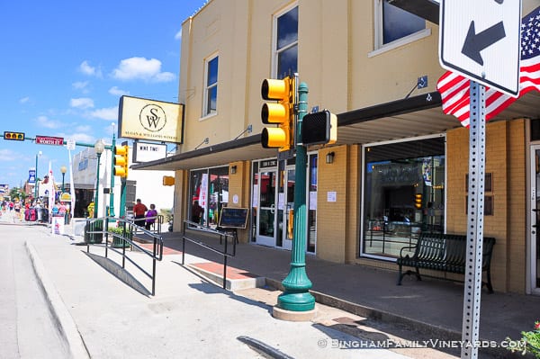 15.09.17_untitled_087-web | Bingham Family Vineyards 15.09.17_untitled_087-web