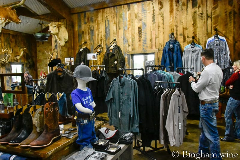 18.11.10_untitled_019-800web | Bingham Family Vineyards Yee hay reach outfitters