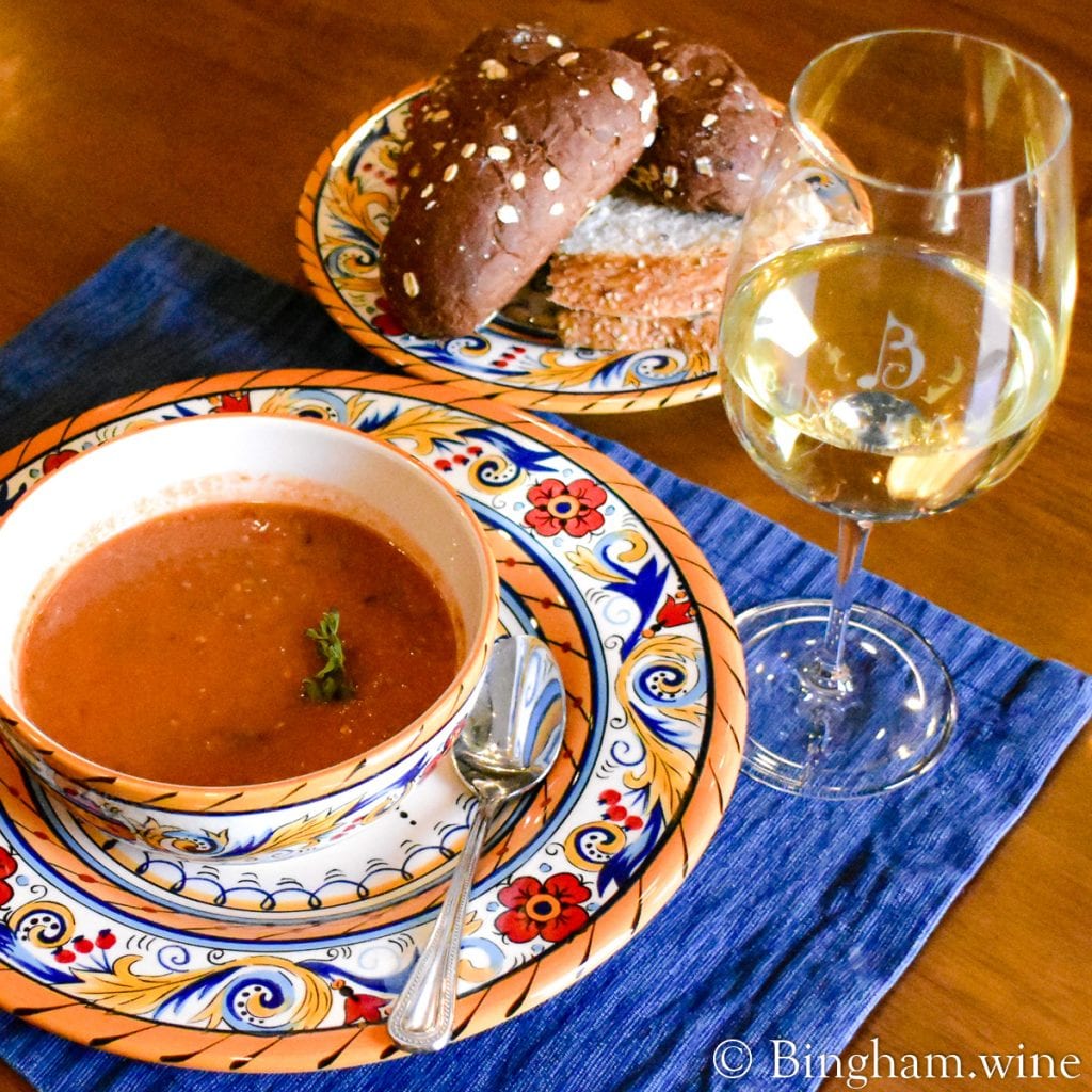 20.06.28_Vermentino.Tomato.Gazpacho_052.1200.web_.1x1 | Bingham Family Vineyards tomato gazpacho and bread rolls with a glass of vermentino