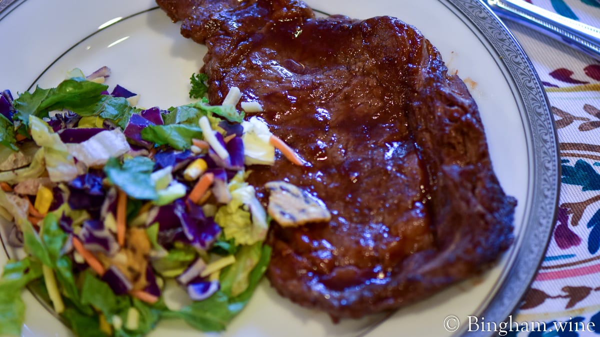 20.07.17_R.Merlot.Steak_.HotGlaze_009-1200-web-16x9-1 | Bingham Family Vineyards steak dinner