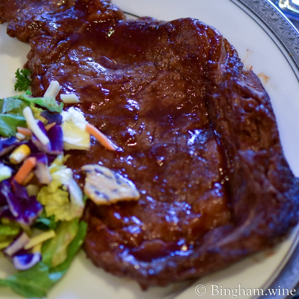 20.07.17_R.Merlot.Steak_.HotGlaze_009.1200.web_.1x1 | Bingham Family Vineyards steak dinner