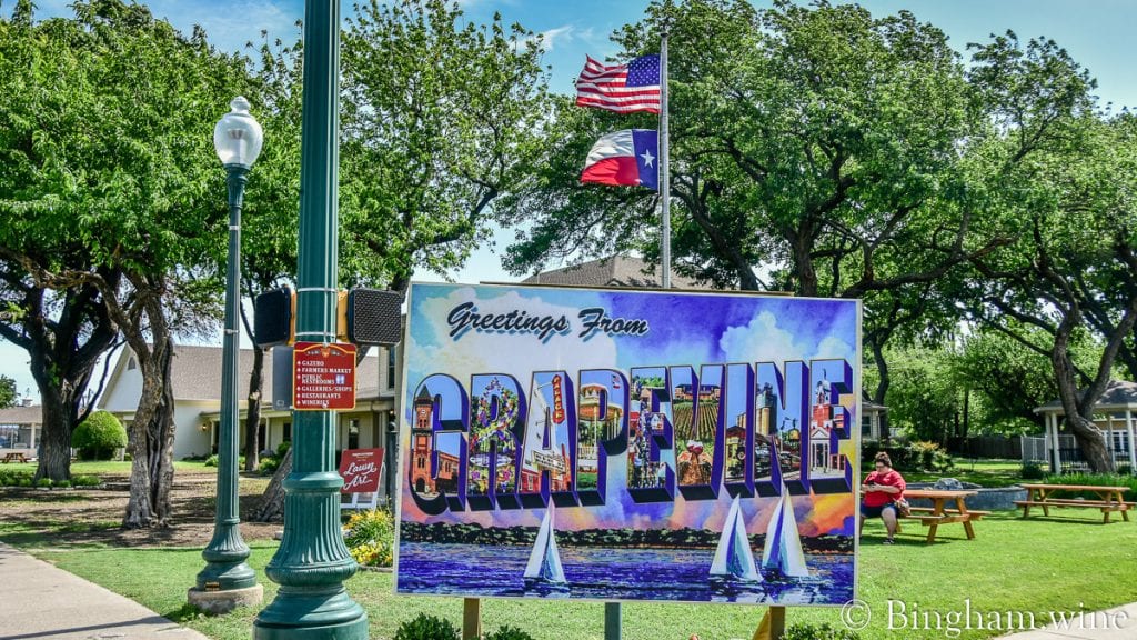 Greetings from Grapevine postcard sign in grapevine Texas