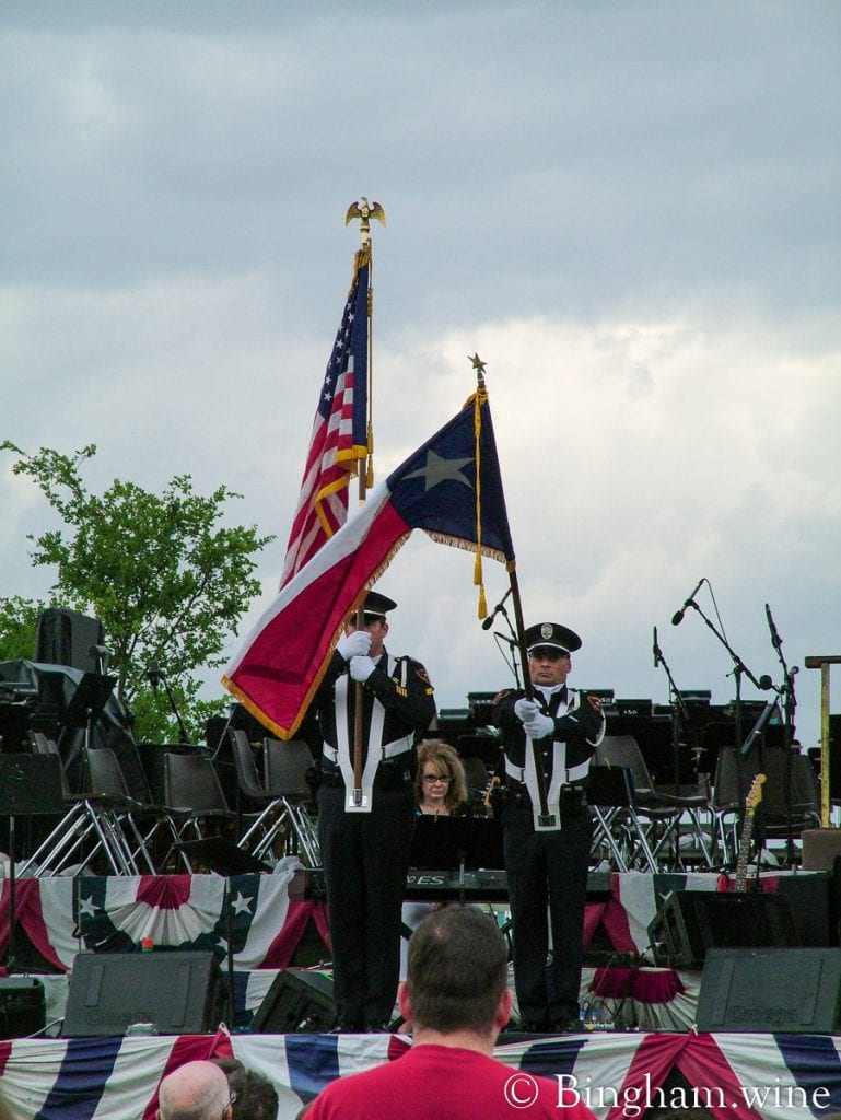 20090704_0153 | Bingham Family Vineyards stage at 4th of July festival