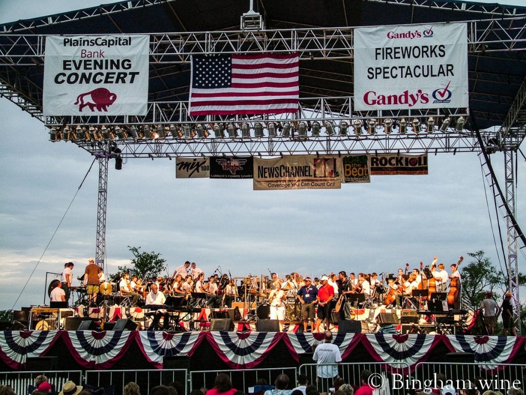 20090704_0160 | Bingham Family Vineyards stage at 4th of July festival