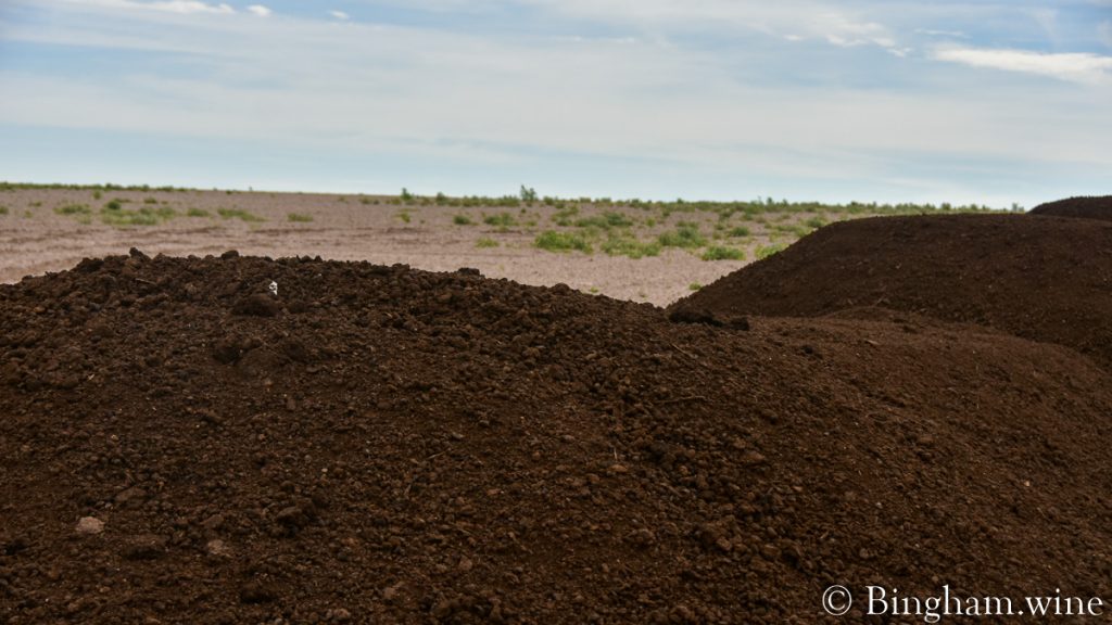 21.08.11_Compost_010-1200-web-16x9 | Bingham Family Vineyards Piles of compost at Bingham Organic Farm.
