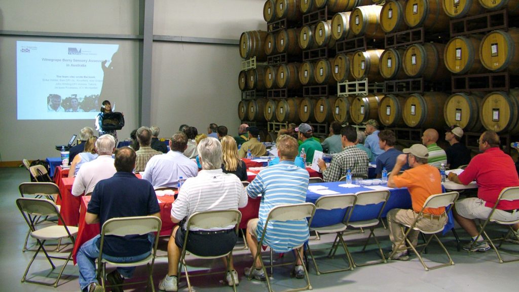 090712_grapetastingclass_045-1200-web-16x9 | Bingham Family Vineyards Winegrape Berry Sensory Assessment class