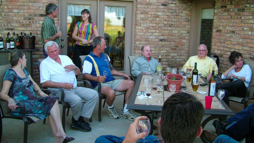090712_grapetastingclass_050-1200-web-16x9 | Bingham Family Vineyards Grape friends visiting on the Bingham's back porch