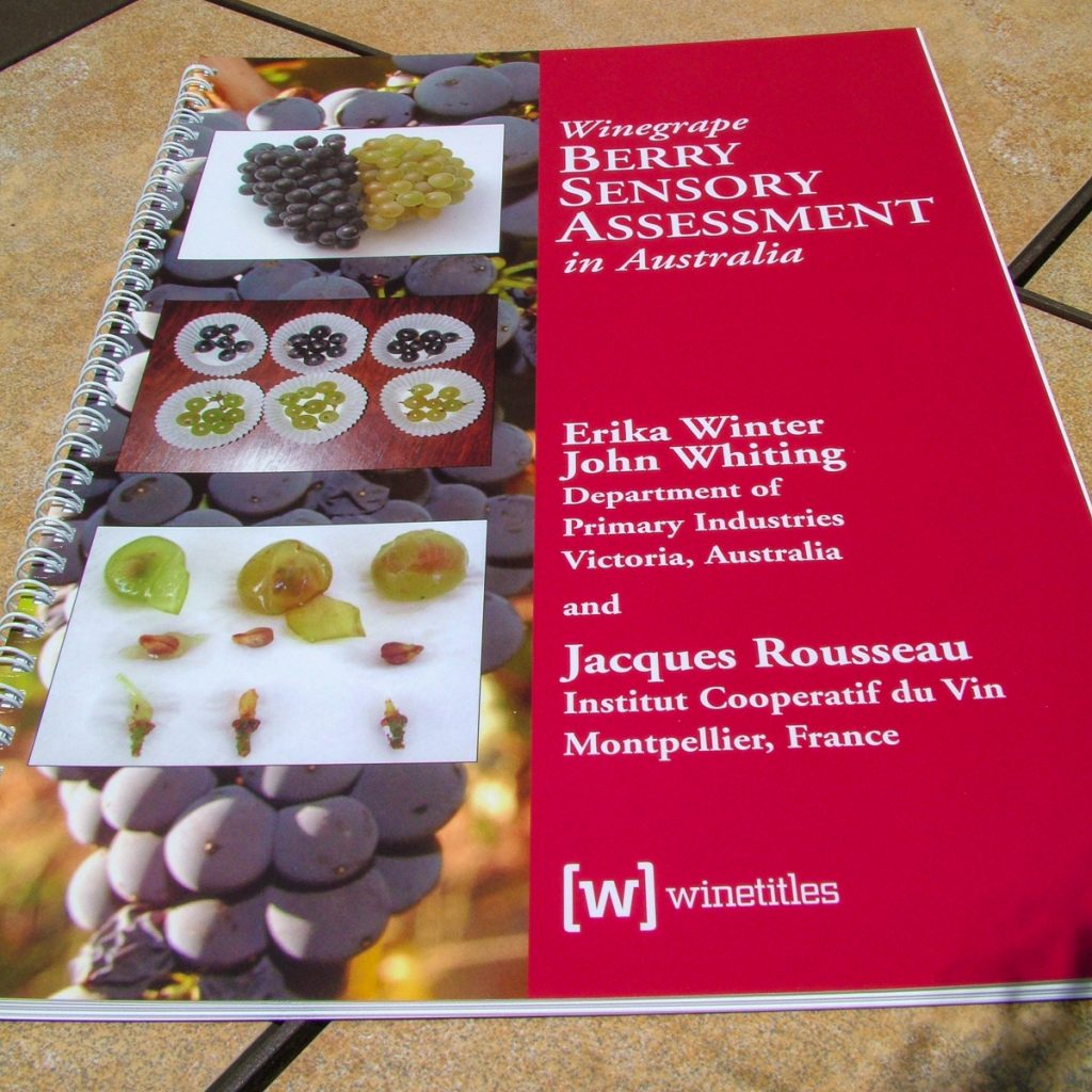 20090715_00021200web1x1 | Bingham Family Vineyards Winegrape Berry Sensory Assessment Book