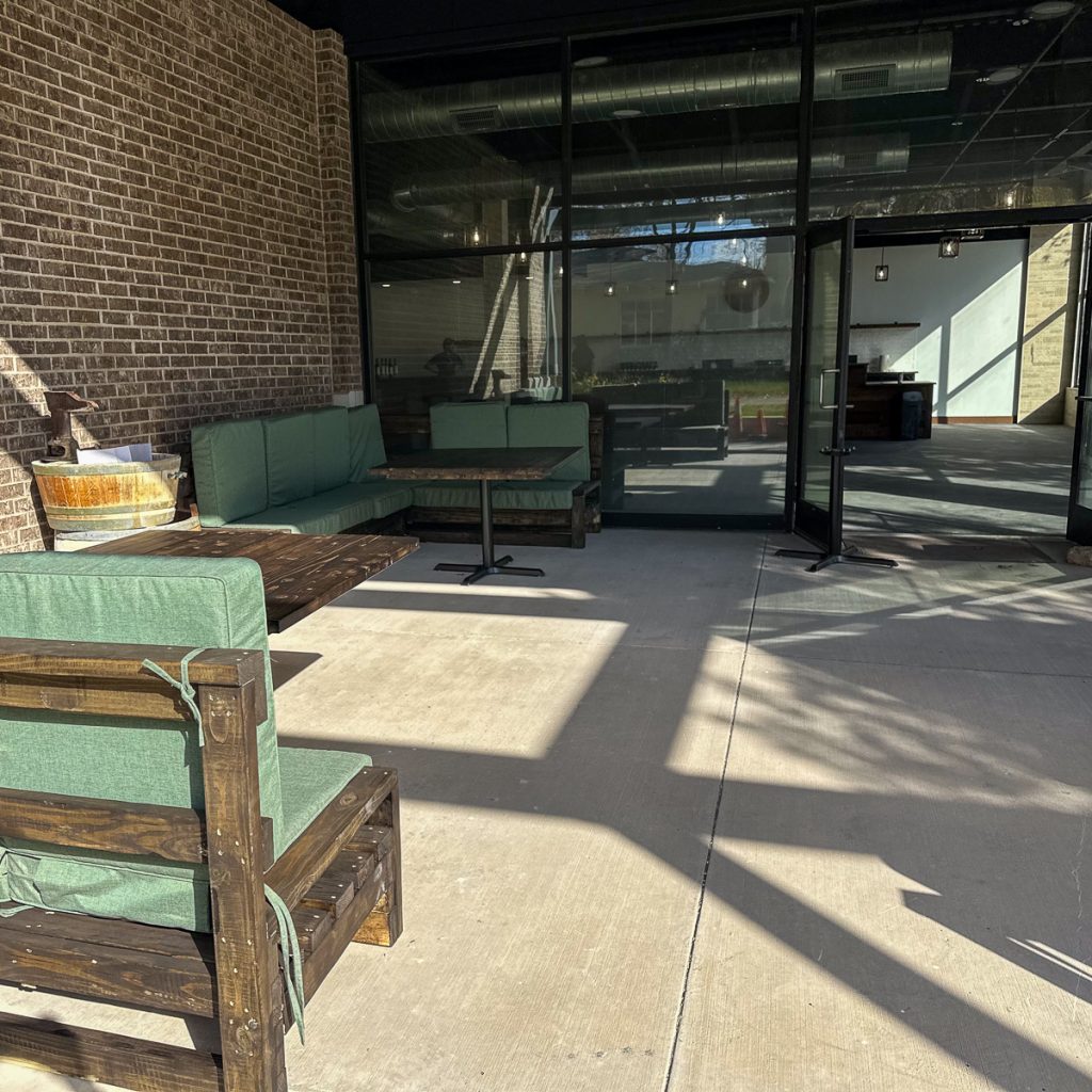 23.12.08_Roanoke.Jenn.Chase_010.1200.web.1x1 | Bingham Family Vineyards patio furniture being moved in to Bingham Family Vineyards at Roanoke, Texas